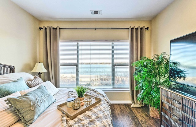 Richland-Chambers Reservoir Condo w/Pool Access!
