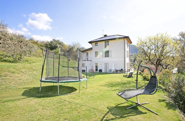 Ricomilla-Ulivo -Balcony, Garden & Privat, Roè Volciano, Italy