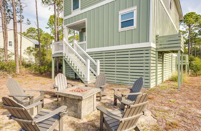 Ride to Shore: St Teresa Beach House w/Bikes!