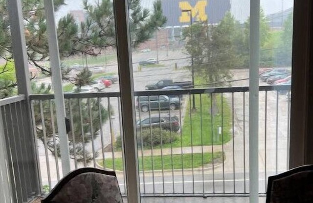 Right across the Big house living!