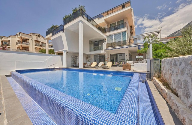 Rio Villa: Charming Retreat in Kalkan Centre
