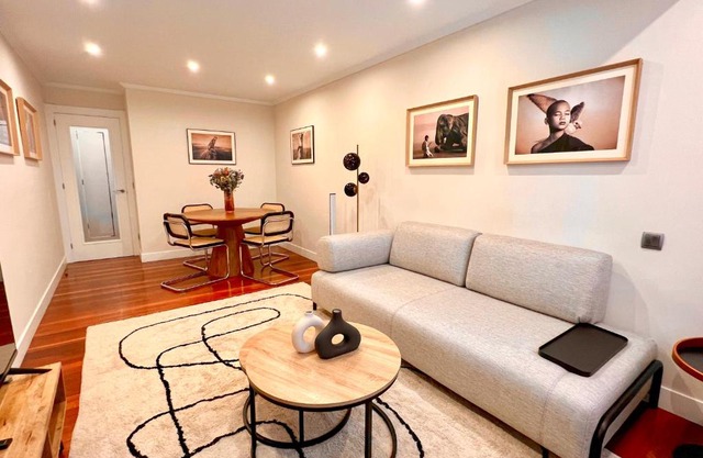River Deluxe con Garaje gratis