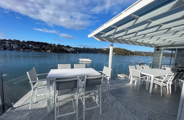 River House, Amazing views and direct river access
