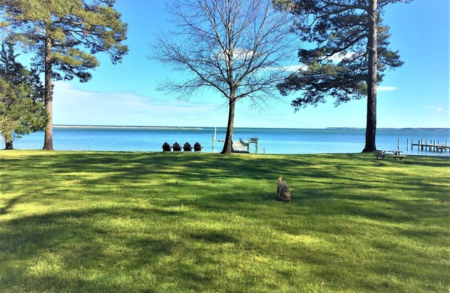 River House looking at the Chesapeake Bay/MONTHLY RENTAL