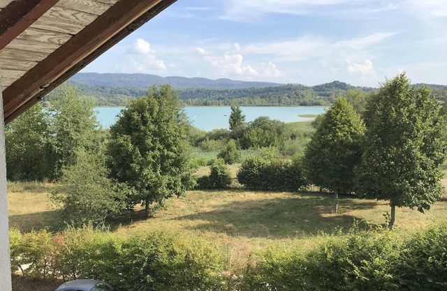 RIVER OF THE LAKE: T2bis of 55 m2
