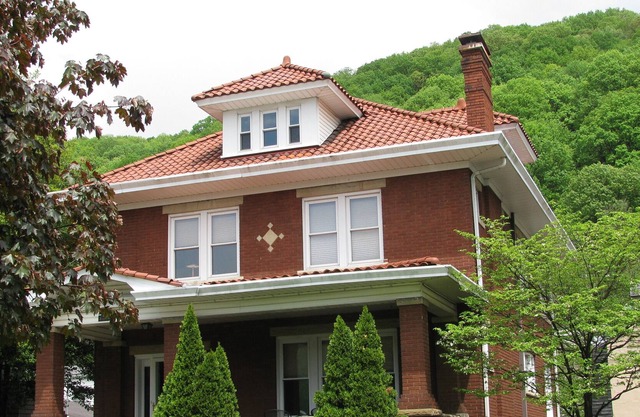 River View Business Travel Ready In Family Friendly Charleston, West Virginia