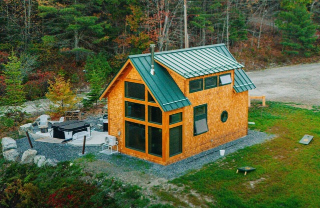River Views | Private Hot Tub | The Willow Cabin