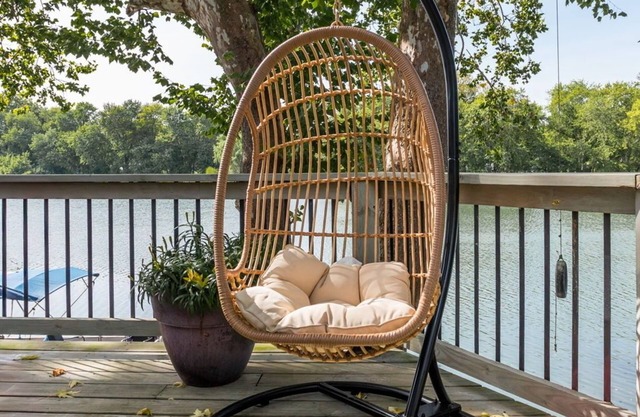 Riverfront Noblesville Home/Pet Friendly/kayaks/Fishing, boating!
