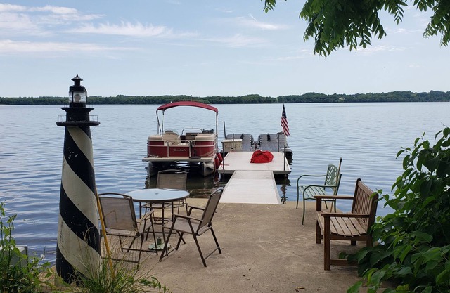 Riverfront Retreat w/Beach & Boat Access
