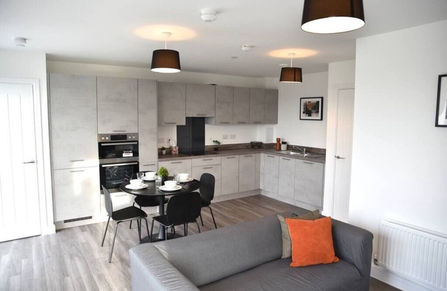 Riverside Apartment Chelmsford 5 min walk from the city centre