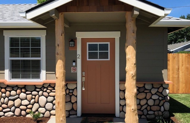 Riverside Cabin 2 - (Brand New Construction)