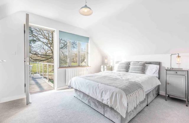 Riverside Coach House, Hunton Yalding, Maidstone