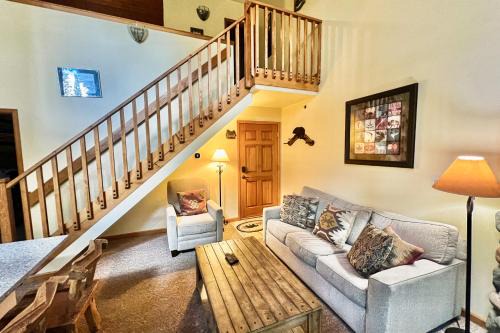 Riverview Condo #4