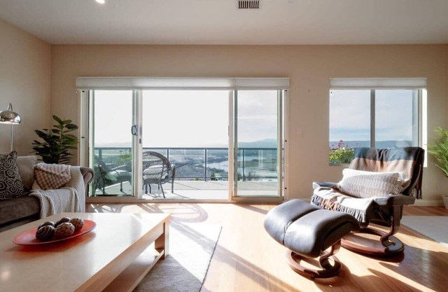 Riverview Escape.