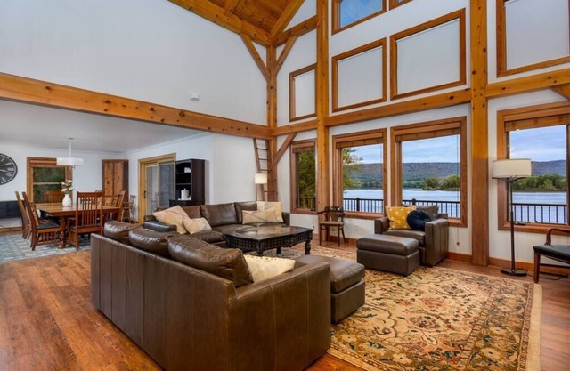 Riverview Lodge Summa