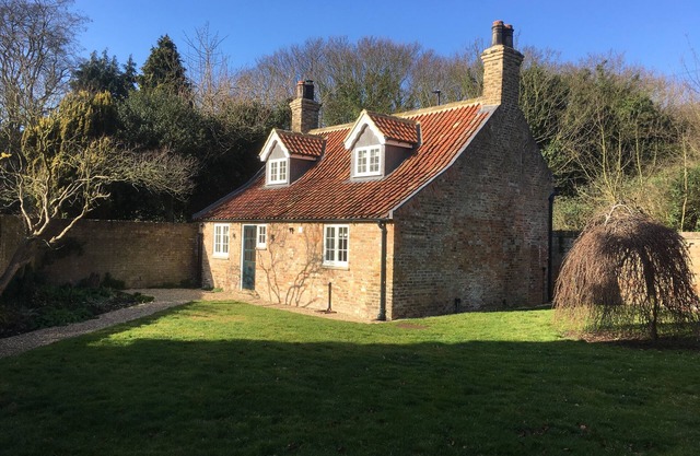 Roadside Cottage - Period Property in Beautiful Rural Location