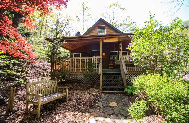 Roaring Creek Available Labor Day Weekend!