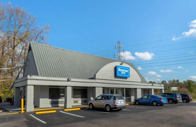 Rodeway Inn Colonial Heights I-95