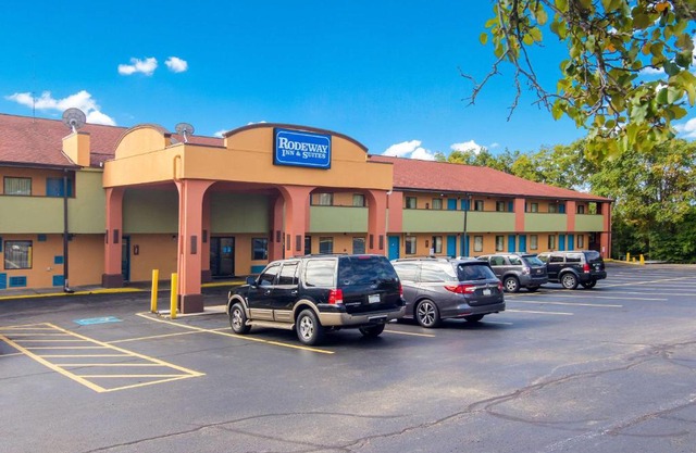 Rodeway Inn & Suites Monroeville-Pittsburgh