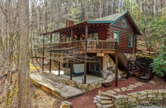 Rolling Ridge | Ellijay, GA