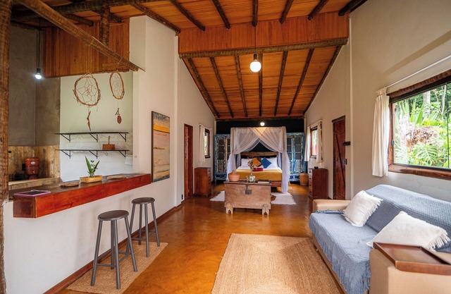 Romantic chalet with double bathtub in Brumadinho 30 minutes from BH. Pet friendly