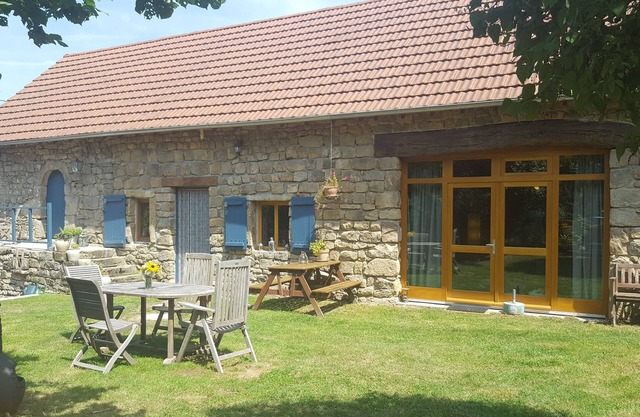 Romantic family holiday home Gentilhomme near Cluny, Taize and Macon!