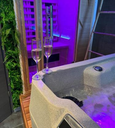Romantic home spa