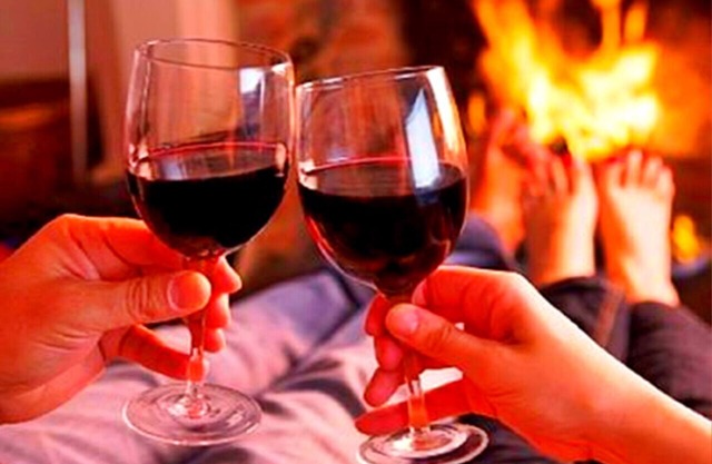 Romantic Lakeside Cottage ❤️ Log Burner ★ The Perfect Winter Get away