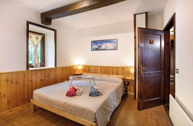 Room 'Sabot' with Shared Terrace, Private Garden and Wi-Fi