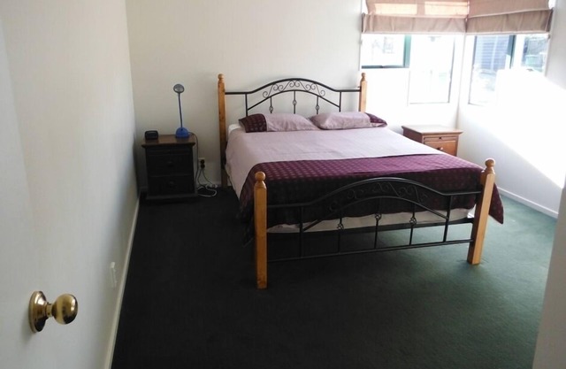 Roomy Holiday House in Great Location