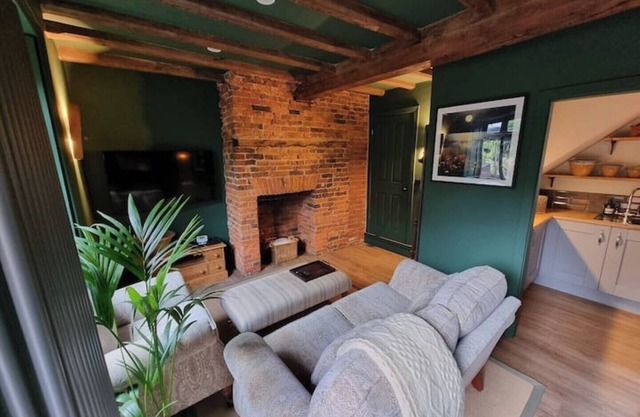 Rose Cottage Oulton Leeds
