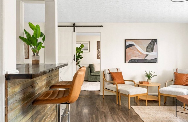 Rosehill Rise: 3BR, 2BA Ranch
