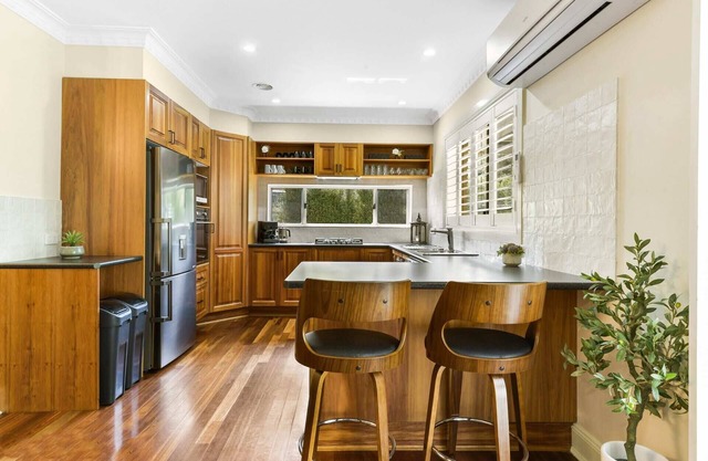 Roselawn Manor | 5 Bedroom Entertainer