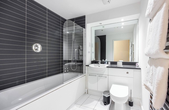 Ross Corner 3 Bed Executive Apartment at ExCel