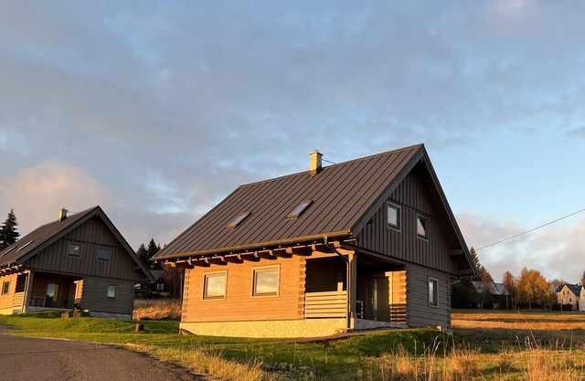 Roubenky Hrebecna 211 - modern log cabin