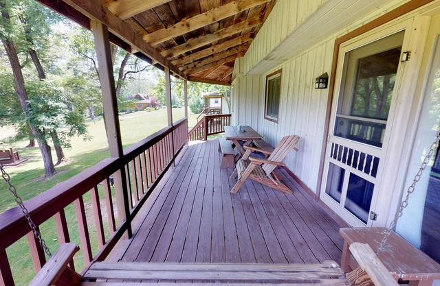 Rough Cut Lodge