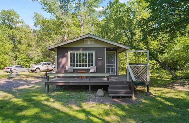 Round Lake Hideaway