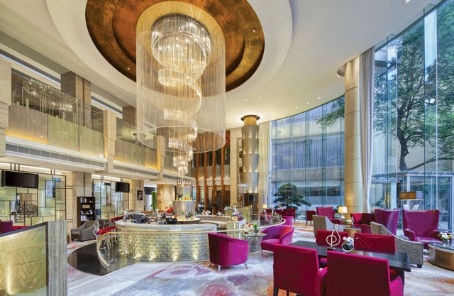 Royal Garden Hotel