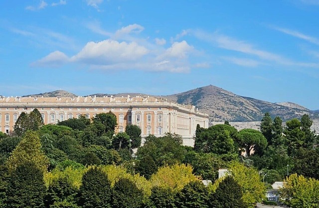 ROYAL HOUSE PALACE