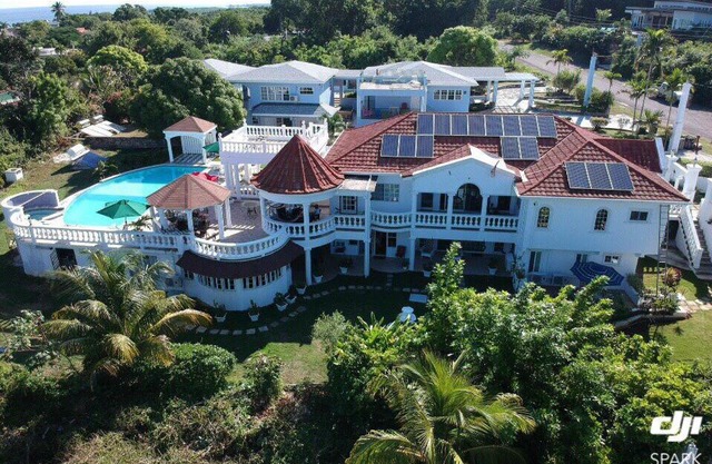 Royal Vista Villa