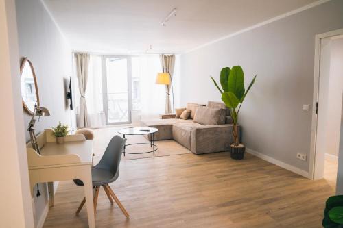 RR - NEW - Beautiful Apartment 80qm - Lift - WIFI