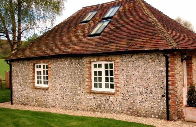 Rubens Barn - a cottage that sleeps 4 guests in 2 bedrooms
