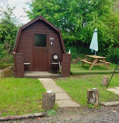 Rum Bridge 'Hazels' Pet Friendly Glamping Pod