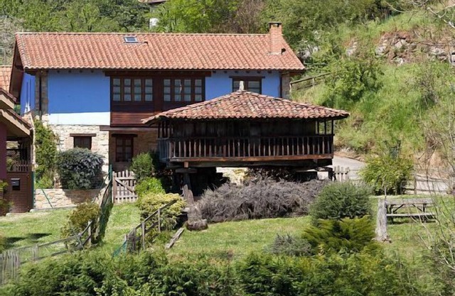 Rural apartment Casería María Sopeña for 2 people