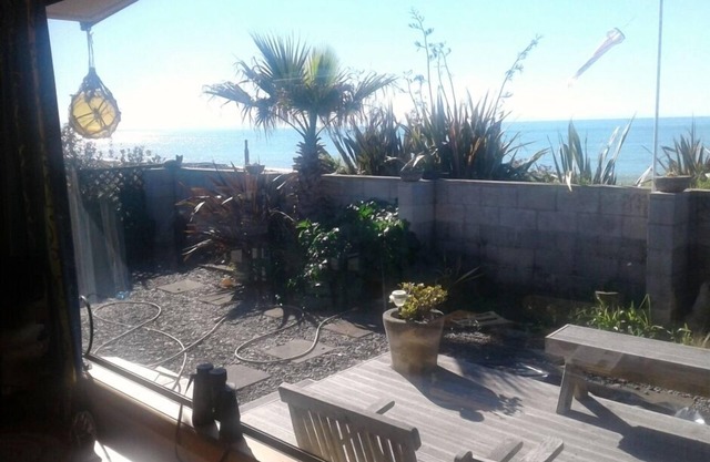 Rural/Beachfront Retreat