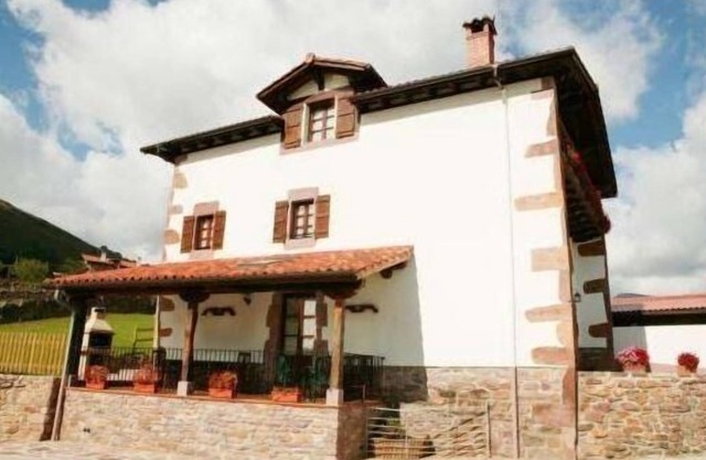 Rural house completely renovated in the Baztan valley