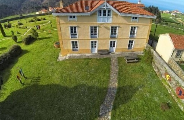 Rural house (full rental) La Cochera de Somao for 12 people