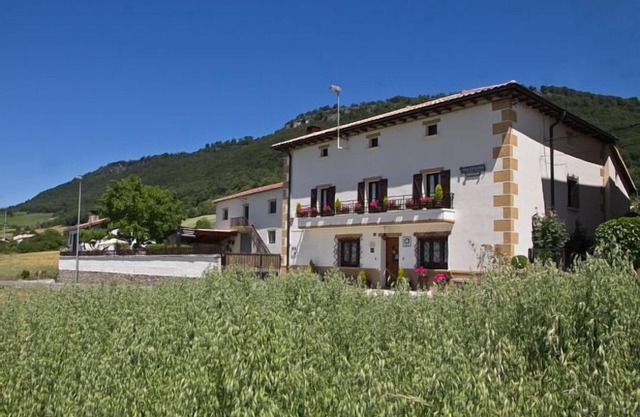 Rural House Lazkano in Urbasa Natural Park