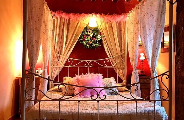 Rural house the Fifth of Malu, Romantic hotel in Cuenca, romantic getaways
