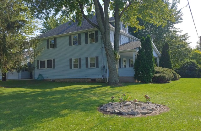 Rural Retreat yet close to the sites. Cedar point*Jet Express* African Safari